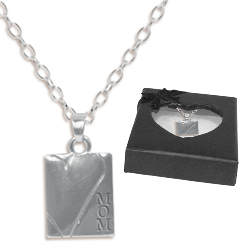 MOM STAMPED HEART NECKLACE